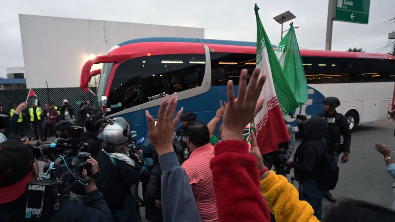 伊朗球迷世界杯门票被撤销 国际足联回应协调解决